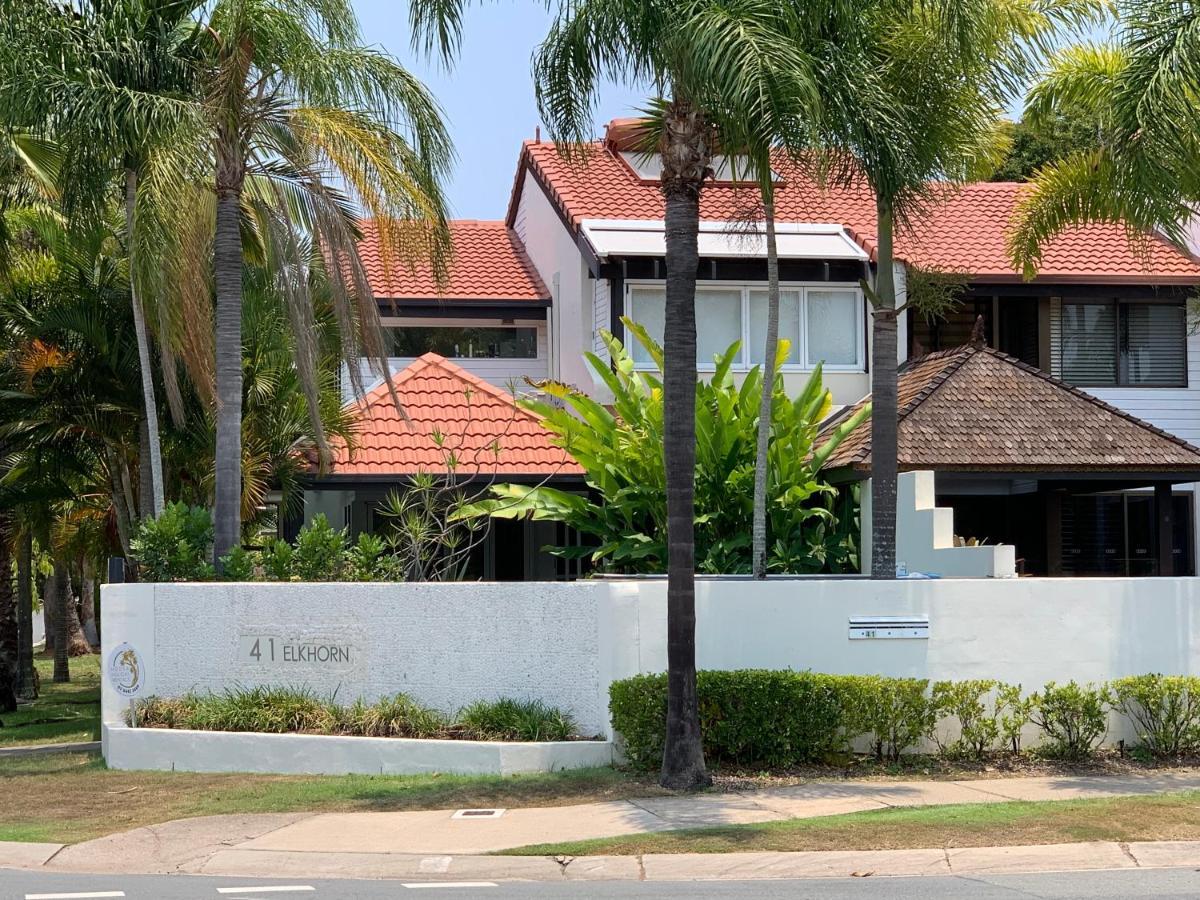 Noosa Boutique Apartments & Elkhorn Villas Buitenkant foto
