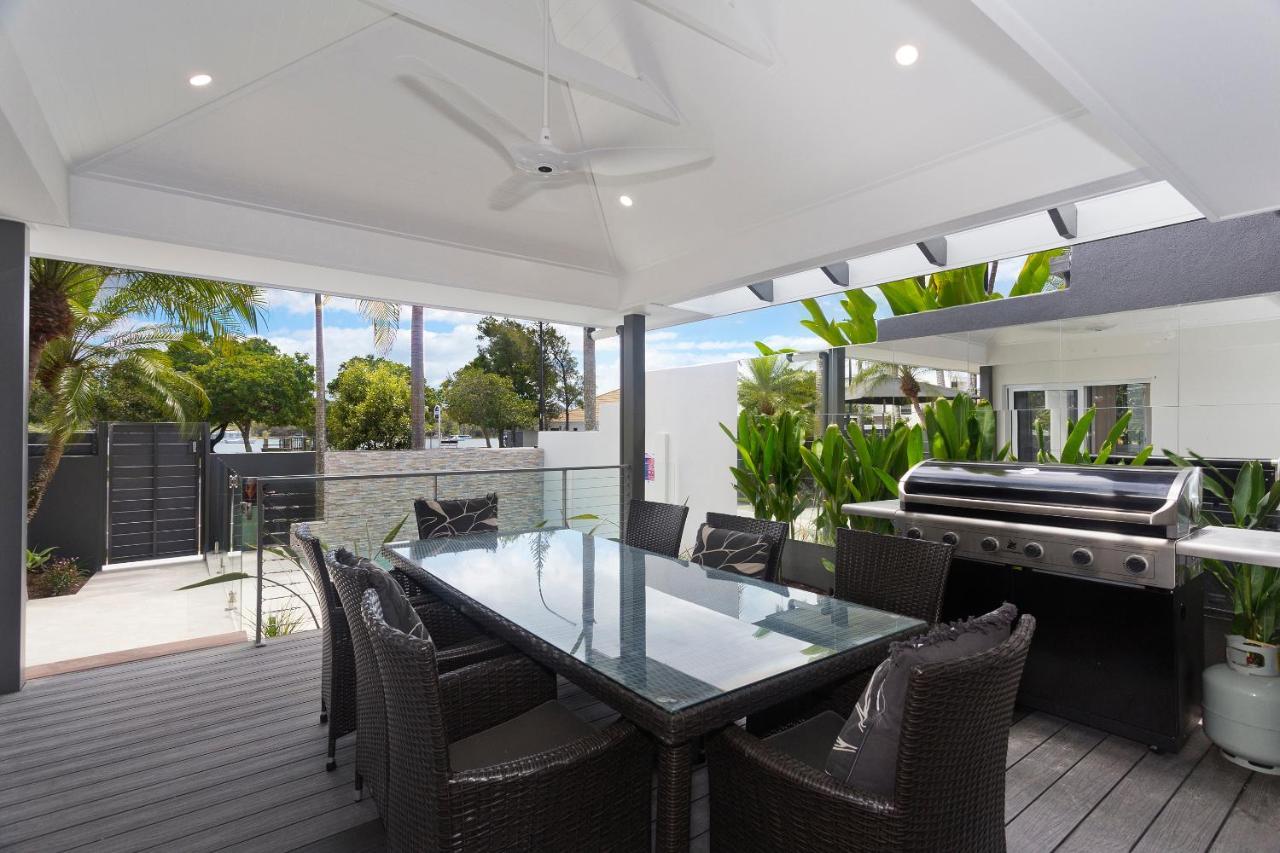 Noosa Boutique Apartments & Elkhorn Villas Buitenkant foto